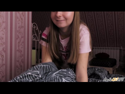 ❤️ Blondie uning BFF ning chuqur so'radi va uning og'ziga Jum oladi ❌  seks  uz.pornpictureshq.ru ﹏